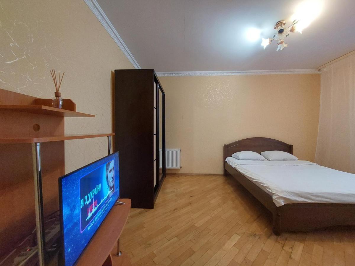 Apartment однокімнатна біля автостанції, вулиця зацепи Lutsk