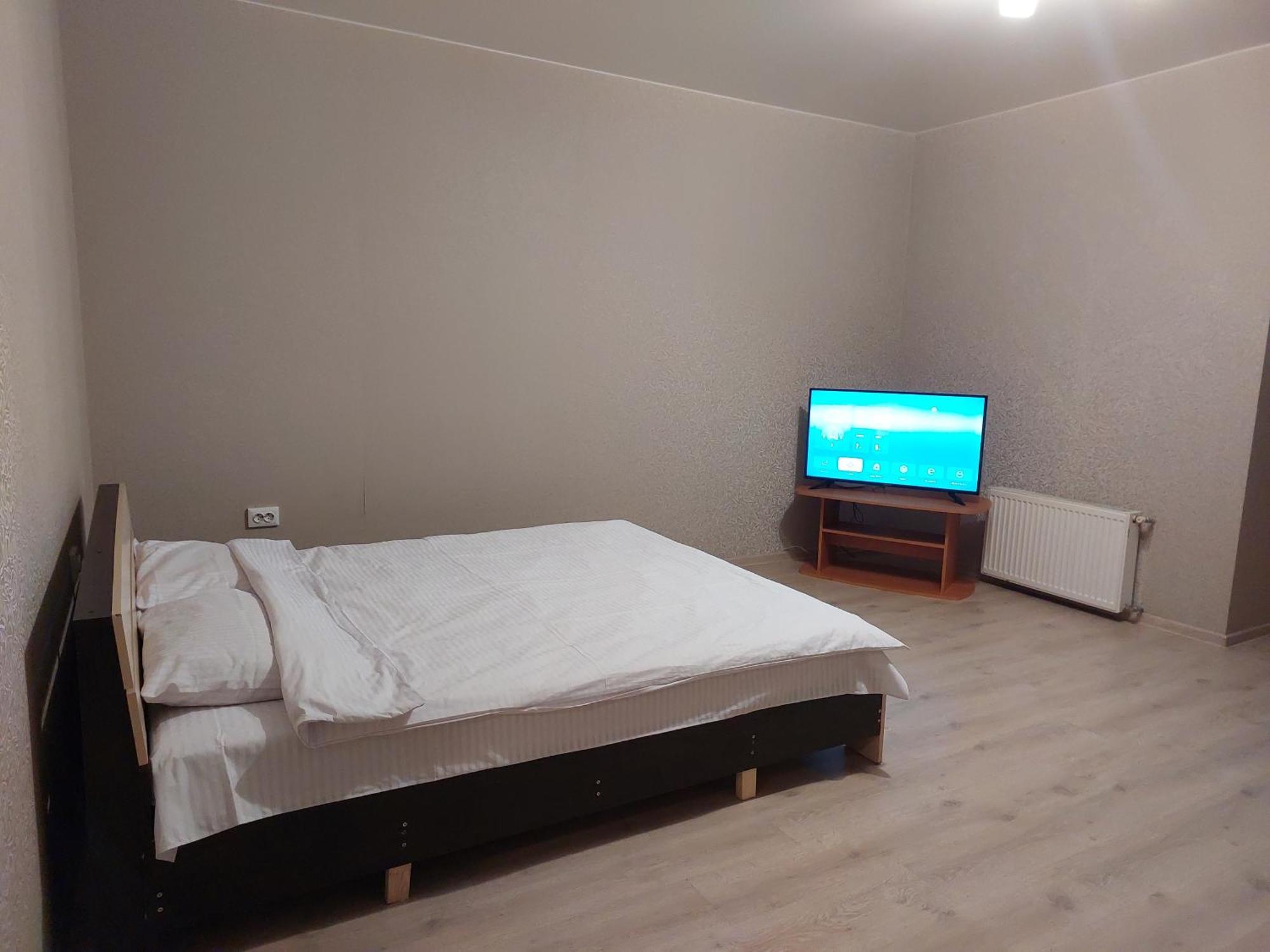 Apartment однокімнатна біля автостанції, вулиця зацепи Lutsk